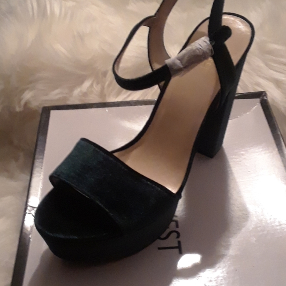 Nine West